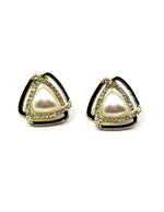 Everyday luxury jewelry uae modern geometric dangles from best jewelry shop in UAE.