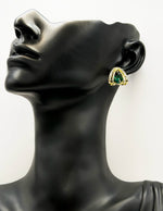 مجوهرات دبي statement gold jewelry uae for elegant evening wear.
