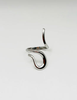 silver plated architectural S-curve wrap ring by Biya Accessoires.
