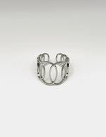 Hypoallergenic non-tarnish high polish structured silver ring UAE.