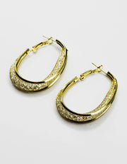 Best fashion jewelry in UAE gold hoops