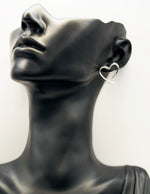 Best fashion jewelry in UAE minimalist ear climbers for women.