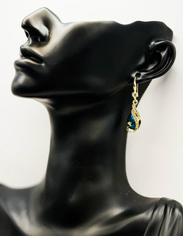 Everyday luxury jewelry uae royal blue statement earrings from best jewelry shop in UAE.