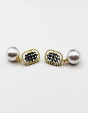 Biya Accessoires artificial jewellery online dubai regal crystal and pearl drop earrings.