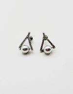 Premium artificial jewellery dubai pearl dangles for gifts for women dubai.