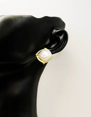 Close-up of premium hypoallergenic imitation jewelry featuring a glowing stone design.
