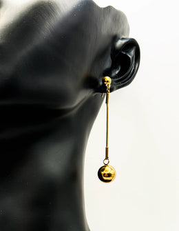 Waterproof non-tarnish artificial gold jewelry gold ball drop earrings in Dubai.