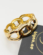 Luxury tarnish-free stainless steel sculptural link jewelry for sensitive skin.