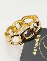 Luxury tarnish-free stainless steel sculptural link jewelry for sensitive skin.