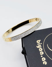 Waterproof gold minimalist cubic zirconia bracelet for women Dubai.