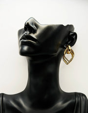 Imitation jewelry uae high-shine sculptural gold plated fashion jewelry.