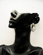 Everyday luxury jewelry uae minimalist modern hoops from best jewelry shop in UAE silver