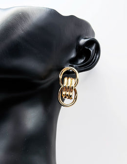 Multi-pair_gold_stud_earring_set_for_everyday_luxury_fashion_in_the_UAE