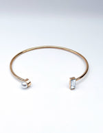 Non-tarnish gold statement jewelry set with pearl stations for women Dubai.