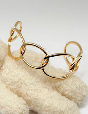 Waterproof 18K gold oversized link chain bangle Biya Accessoires UAE.