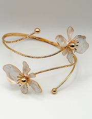 Hypoallergenic gold plated vine arm jewelry United Arab Emirates.