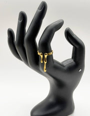 Waterproof gold dripping teardrop adjustable ring for women Dubai.