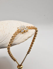 radiant_blossom_happy_face_bracelet_trending_clean_girl_jewellery_canada