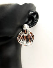 مجوهرات دبي gold plated organic sea shell earrings for women.