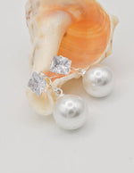 earrings_pearl_earrings_square_cut_crystal_stud_with_drop_pearl_canadian_jewellery